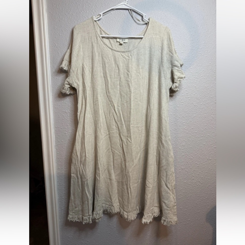 Umgee Linen Blend Dress Size Large Frayed Hem Ivory Color Pockets Relax Fit